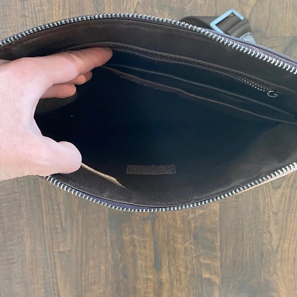VTG $1476 NWT Santa Barbara Polo & Racquet Club Leather Messenger Bag